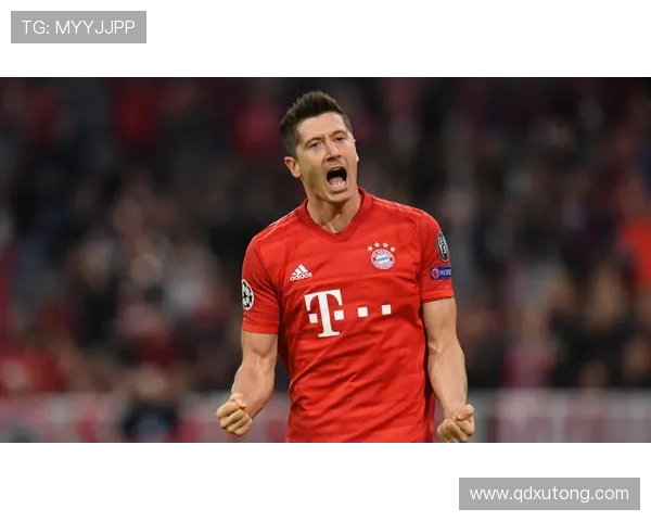 莱万多夫斯基英超转会传闻再起,近期动态引发关注 莱万多夫斯基英超转会传闻再起,近期动态引发关注