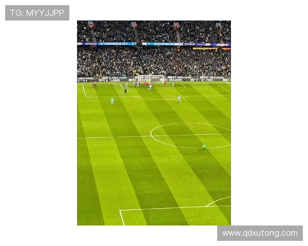 曼城：踢_无聊统治_足球，豪门光环却悄然暗淡，核心战术依赖谁撑起未来？