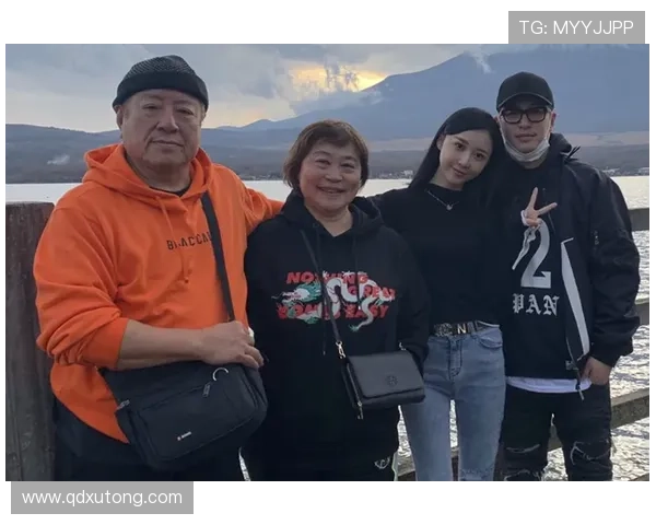 程语轩训练完直接拎着爱马仕去接娃，这姐的日常比偶像剧还敢拍